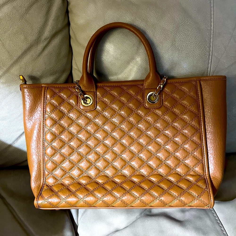 Brand new stunning foreign designed 5 pockets brown elegant Leather han… - Picture 12 of 12